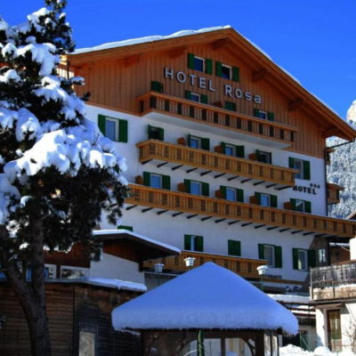 Hotel Rosa is gelegen in het betoverende Vigo di Fassa