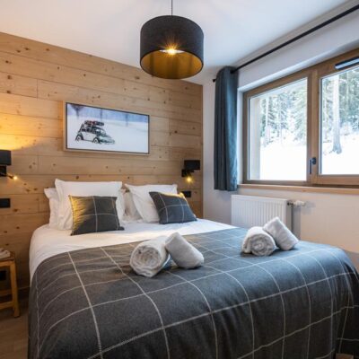 luxueus appartementencomplex gelegen in La Plagne. Je wordt hier vriendelijk ontvangen door het personeel en zij zullen er alles aan doen om jou een geweldige vakantie te bezorgen.</p><p>De kamers zijn modern ingericht en bieden genoeg ruimte