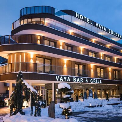 Op een unieke locatie in Sölden kun je genieten van het bijzondere Excellent VAYA Hotel Sölden. Met de lift op slechts 300 meter en een ligging direct in het bruisende centrum van Sölden