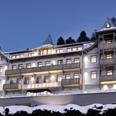 Op een prachtige en unieke locatie in Zell am See vind je het Seehotel Bellevue.  Naast een mooie wellness is er ook een goed restaurant en een mooie bar met sfeervolle haard