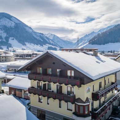 Sporthotel Kitz ligt centraal in Brück