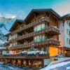 In het hart van het pittoreske Saas-Fee ligt het luxueuze Walliserhof Grand Hotel & Spa. Dit adembenemende hotel is de perfecte uitvalsbasis voor een onvergetelijke wintersportvakantie. Dit prachtige hotel in authentieke stijl